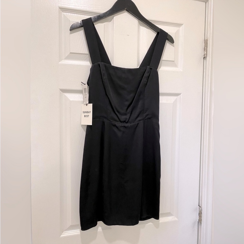 NWT Size 4 Aritzia Sunday Best Small Tatianna Dress Black